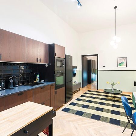 Luxury Peaceful Apartment By The St Stephen'S Basilica بودابست المظهر الخارجي الصورة